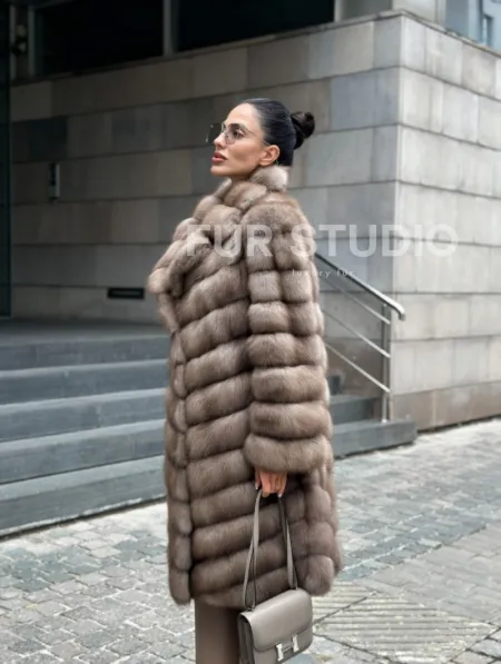Пальто из меха куницы цвет Tortora - фото 2
