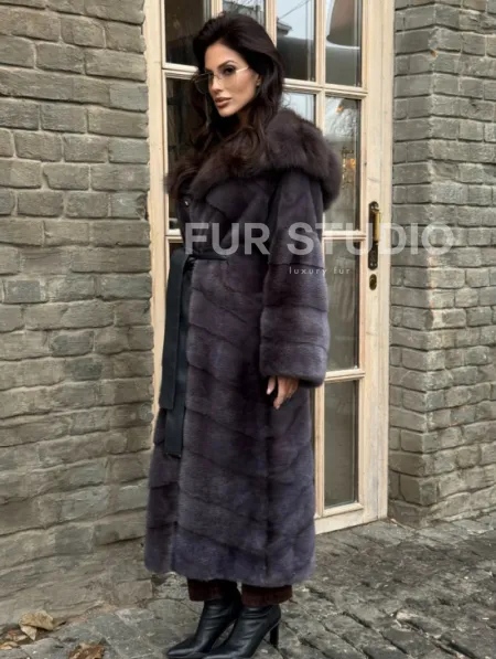 Удлиненная шуба из меха норки с капюшоном куница - фото 3