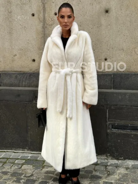 Длинная белая норковая шуба - фото 8