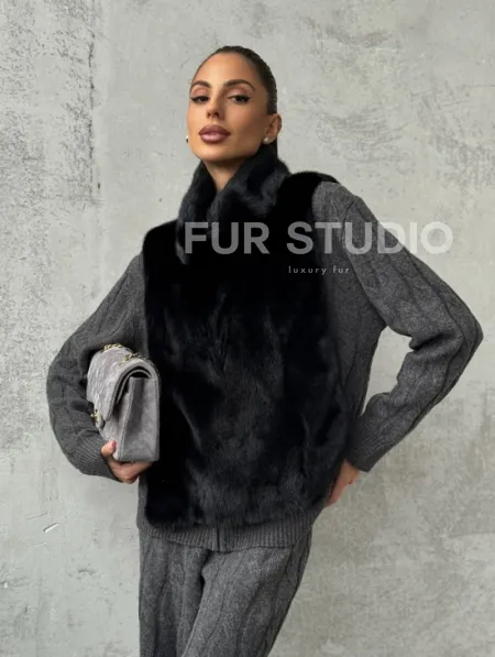 Черная манишка из меха норки - фото 7