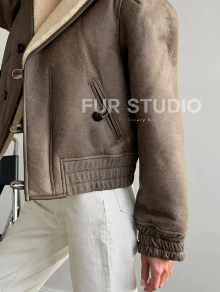 Короткая дубленка - воротник шаль - фото 3