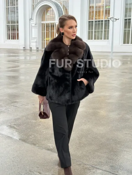 Черный норковый жакет с воротником куницы - фото 14