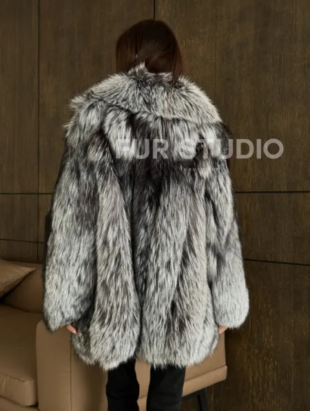 Женская шуба из чернобурки - фото 9