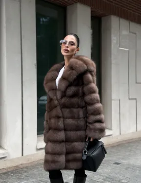 Шуба из меха куницы с капюшоном цвет трюфель - фото 5