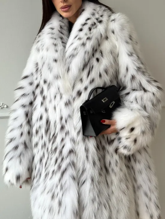 Манто из меха аукционной кристальной лисы (реплика канадской рыси) - фото 1