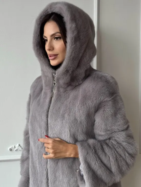 Женский меховой бомбер из аукционной норки с капюшоном  на молнии - фото 4