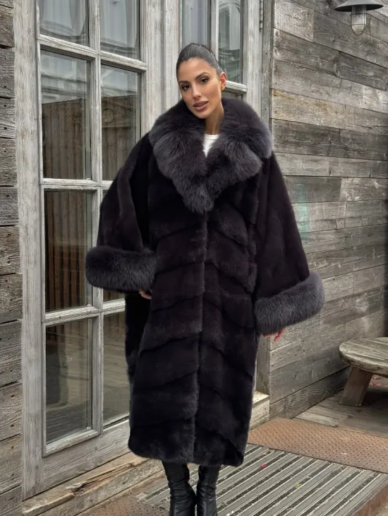 Женская норковая шуба в стиле «Бохо» с отделкой на воротнике и рукавах из меха песца - фото 10