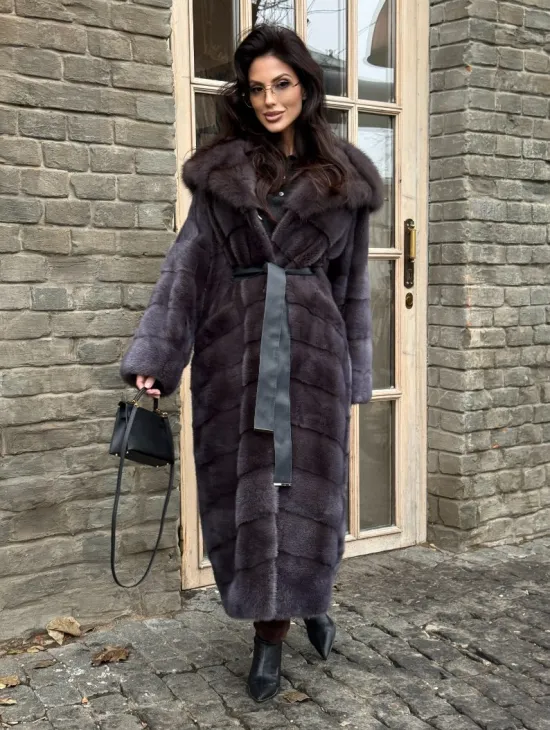 Удлиненная шуба из меха норки с капюшоном куница - фото 5