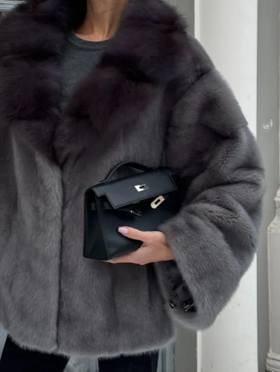 Автоледи шуба норковая с воротником из меха куницы - серый графит - фото 1