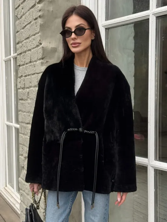 Комбинированная женская дубленка из мутона с мехом норки - фото 0