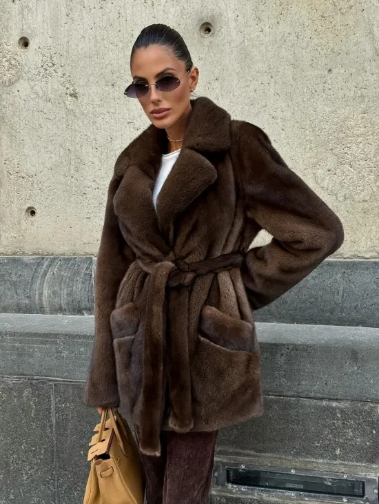 Шуба из скандинавской норки VELVET - цвет соболь - фото 7