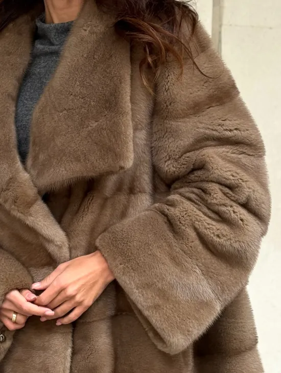 Норковая шуба бежевая - фото 1