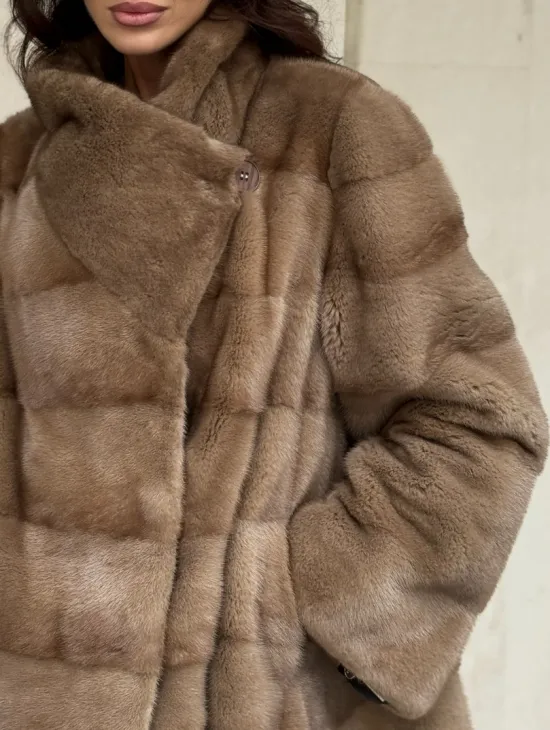 Норковая шуба бежевая - фото 3