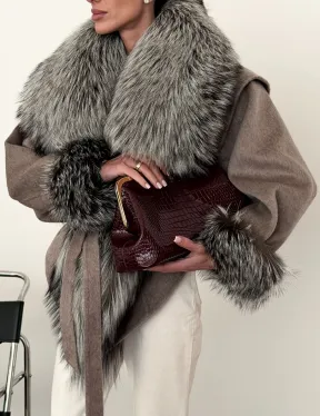 Полупальто с мехом чернобурки - фото 3