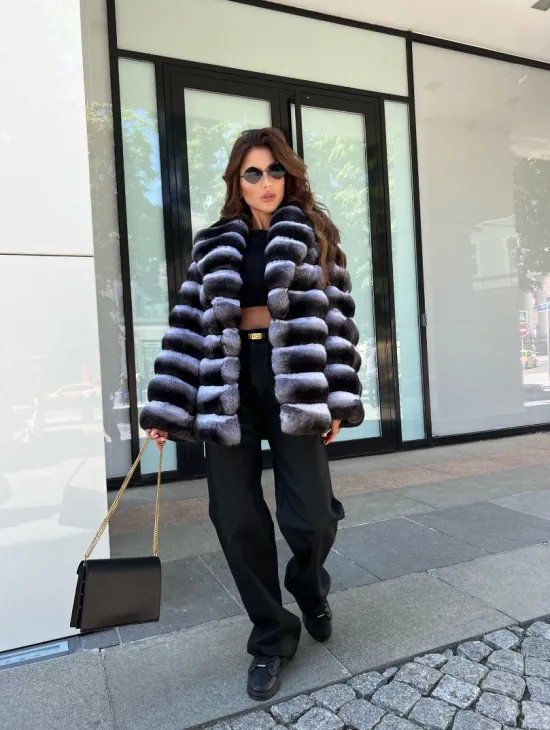 Шуба из меха шиншиллы с шалевым воротником - фото 3