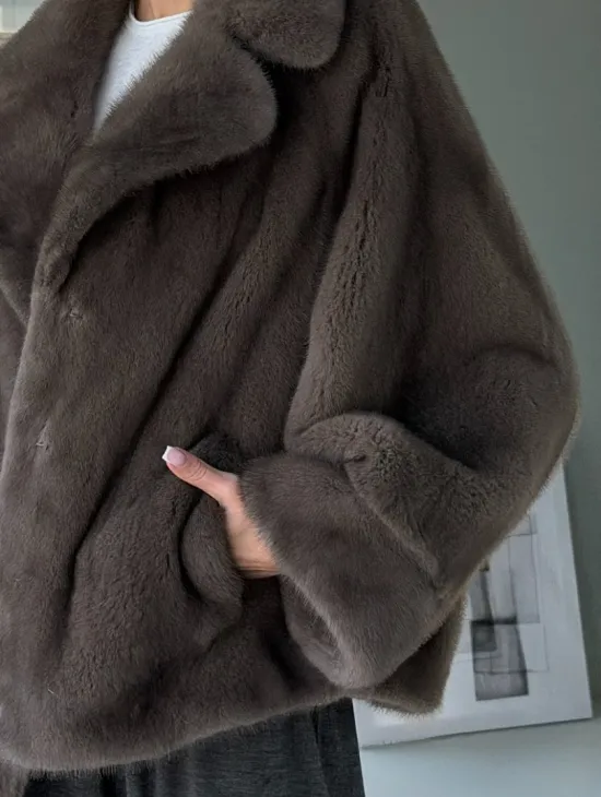 Короткий норковый полушубок - английский воротник - фото 3