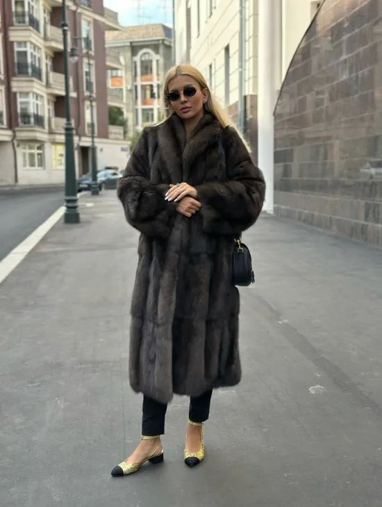 Шуба из баргузинского соболя - цельного кроя - фото 4