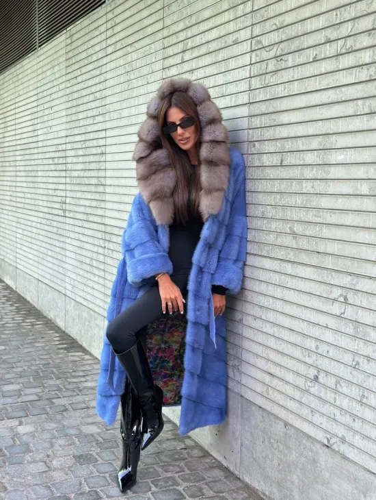 Шуба норковая с капюшоном из меха куницы - цвет голубой сапфир - фото 7