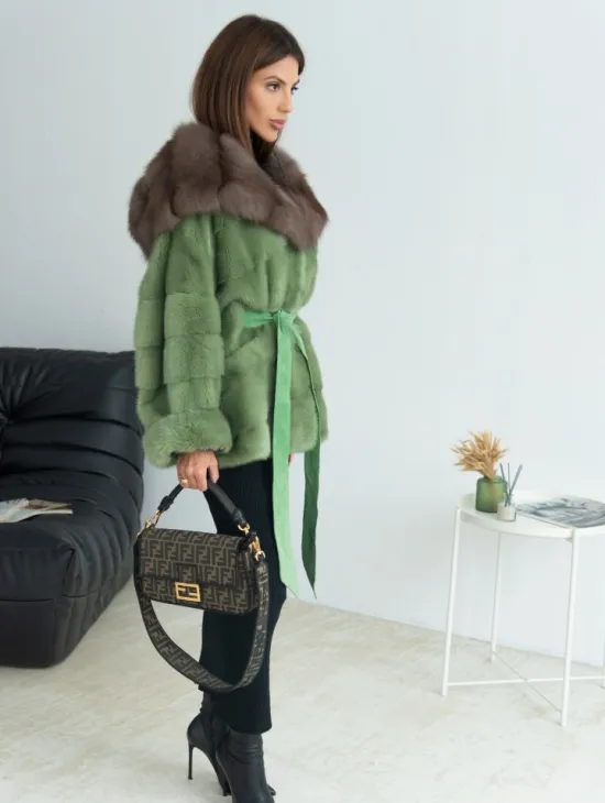 Пончо норковое с капюшоном куница - цвет оливковый - фото 3