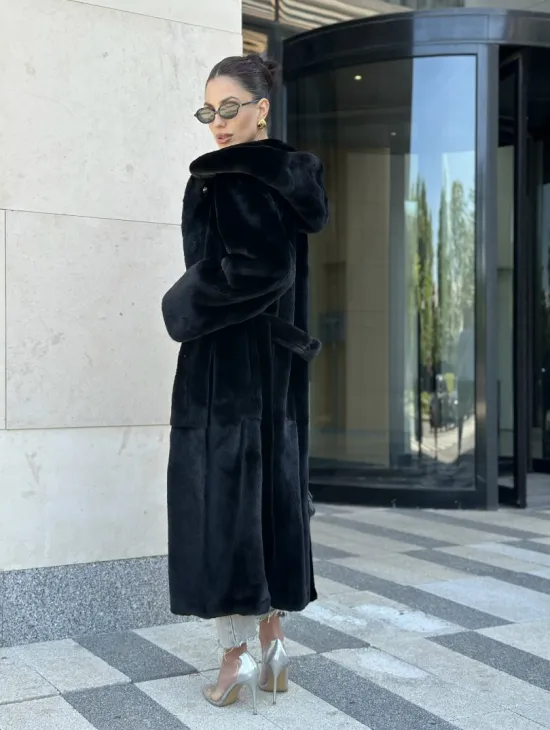 Шуба норка BLACKGLAMA с капюшоном - фото 9