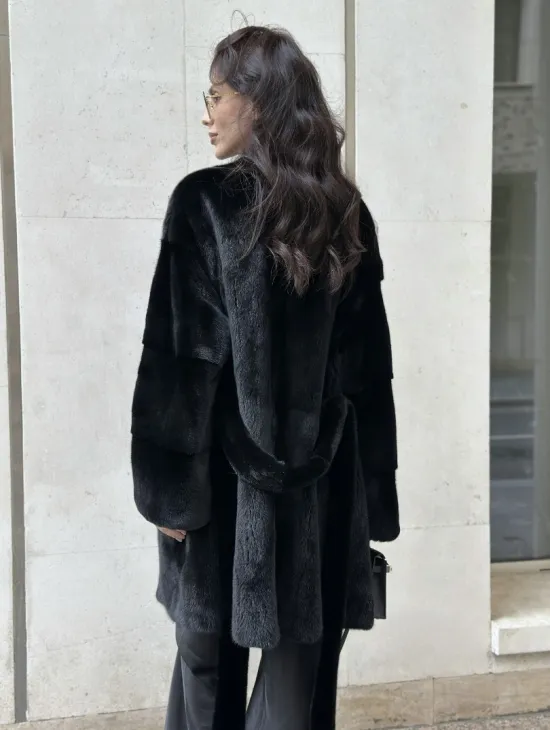 Шуба из меха аукционной норки SAGA FURS - фото 7